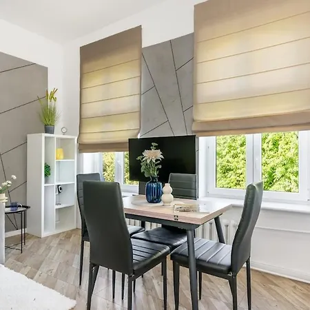 Apartment Citystay Srodmiescie Lakowa
